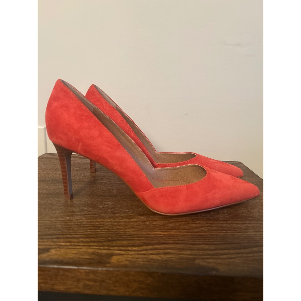 Tahari Philipa Coral Red Suede D'Orsay Pointed Toe Stiletto Pumps Heels 8M